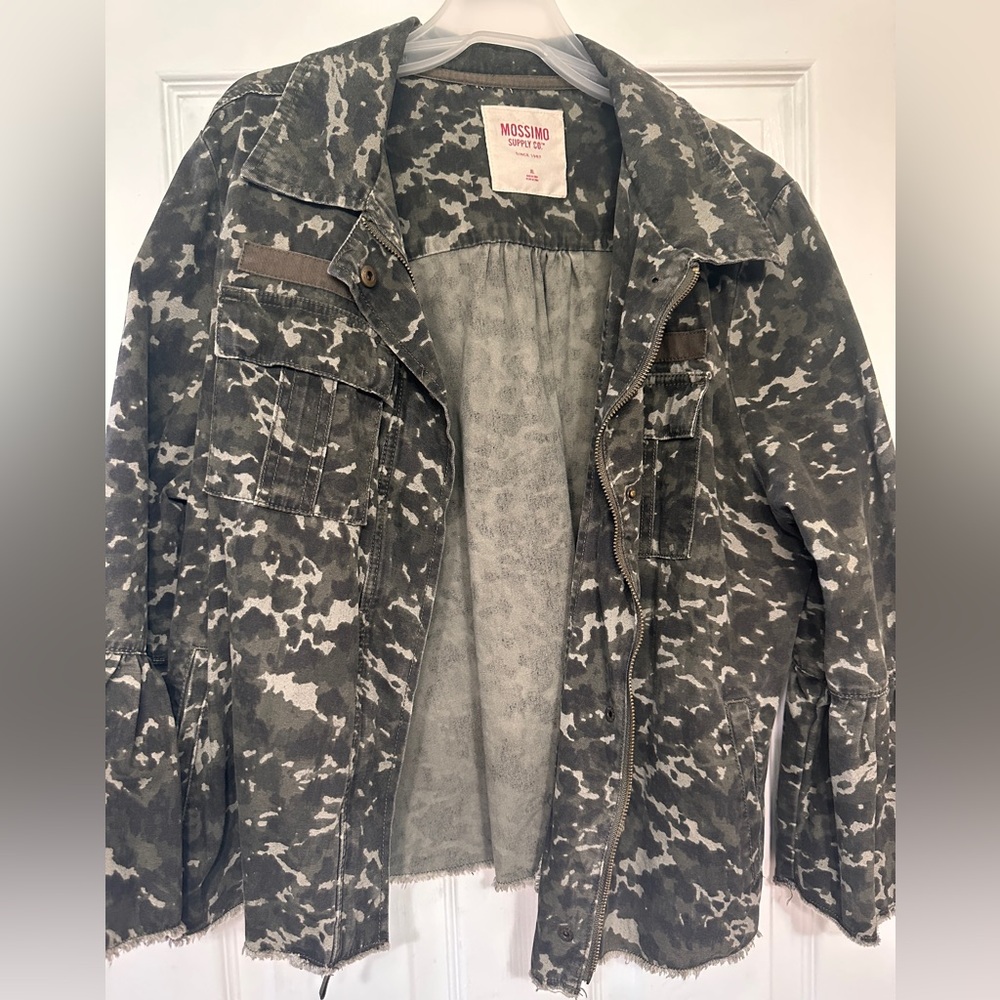Mossimo Supply Co. Camouflage Utility Jacket